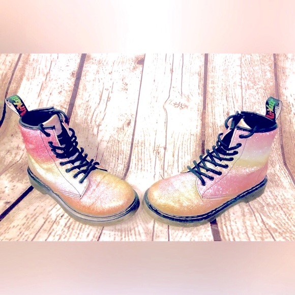 🎉HP🎉Dr. Martens🔥1460 Glitter Lace & Zipper Up Boots🔥 - Picture 2 of 16